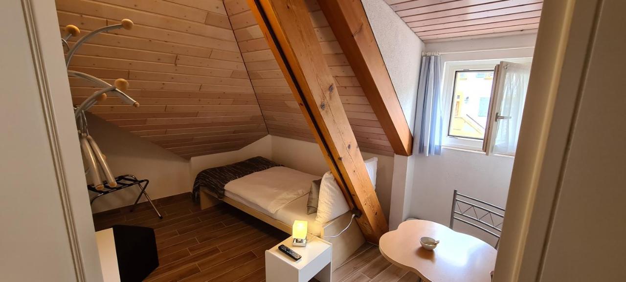 Hotel Restaurant Cave Bel-Air Praz  Exterior photo